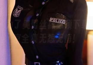 秀人网 – 为了美臀丝袜必须下载，大美媚京全集无怨无悔！