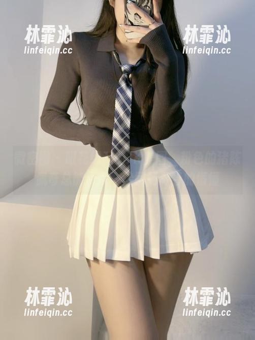 微密圈 - 眼花缭乱的JK美图，粉色的猪陈佩奇总能让我一秒回到青春的懵懂