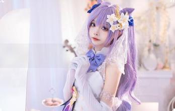 艾西Aiwest的私拍：一组图片，全是制服幻影