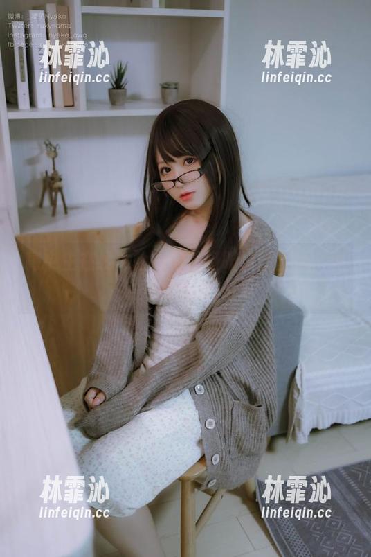 高中生在线体验，荒井喵喵原图上线，小心被萌化！