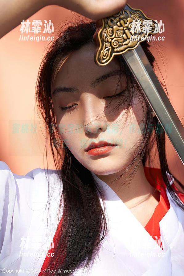 蜜桃社 - 李宝宝的女王风范，作品与福利同在，你会喜欢的！