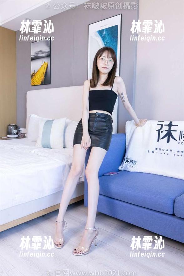 袜啵啵 - 小甜豆的婚纱写真，来的不仅是婚期的回响，还有壁纸的新选择！