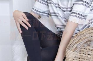袜啵啵 – 每一张甜甜圈的厚肉丝美图，都像是一口下去的罪恶！