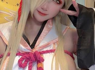狙击！贝贝琪Becky在线写真，专注于她那双让人目不转睛的美足！