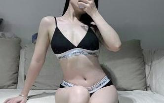 微密圈 – 原图真香！铁锤姐姐的夏天，太让人怀念了。