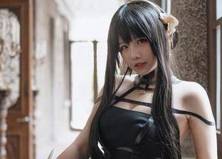 “欣赏阿半今天很开心美腿，私房没得说，合集必出！”。