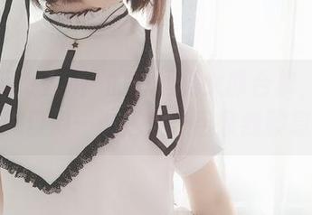 拼命期待香川澪的白丝兔女郎合集,翻看时我胸口闷…这是兔子召唤我股息吗?
